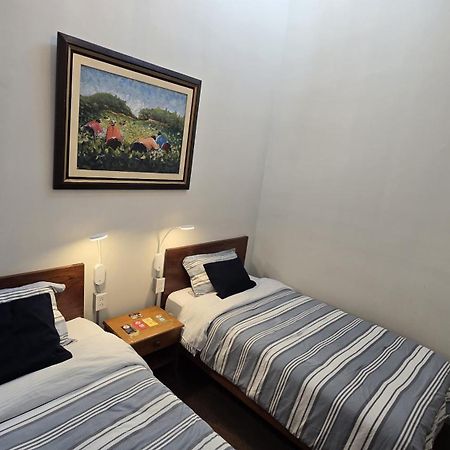 Flying Dog Lima B&B Esterno foto
